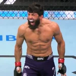 Nieoficjalnie: Tsarukyan vs. Oliveira II o pas BMF w walce wieczoru UFC 331 w Los Angeles