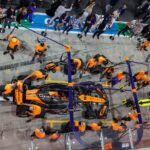 Mistrzowie F1 wyprzedają bolidy. Jednym z nich jeździł Brad Pitt