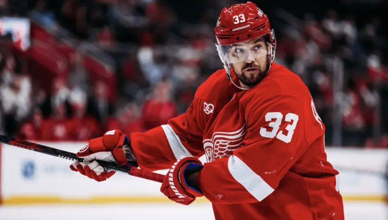 The Detroit Red Wings Player Number 33 in the Red Jersey on the Ice