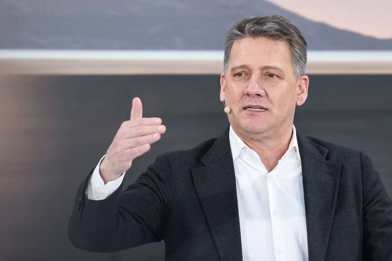 Глава «Ауди» допустил продажу дополнительных акций команды Формулы-1