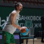 «К счастью, не перелом». В УНИКСе уточнили диагноз Алексея Шведа