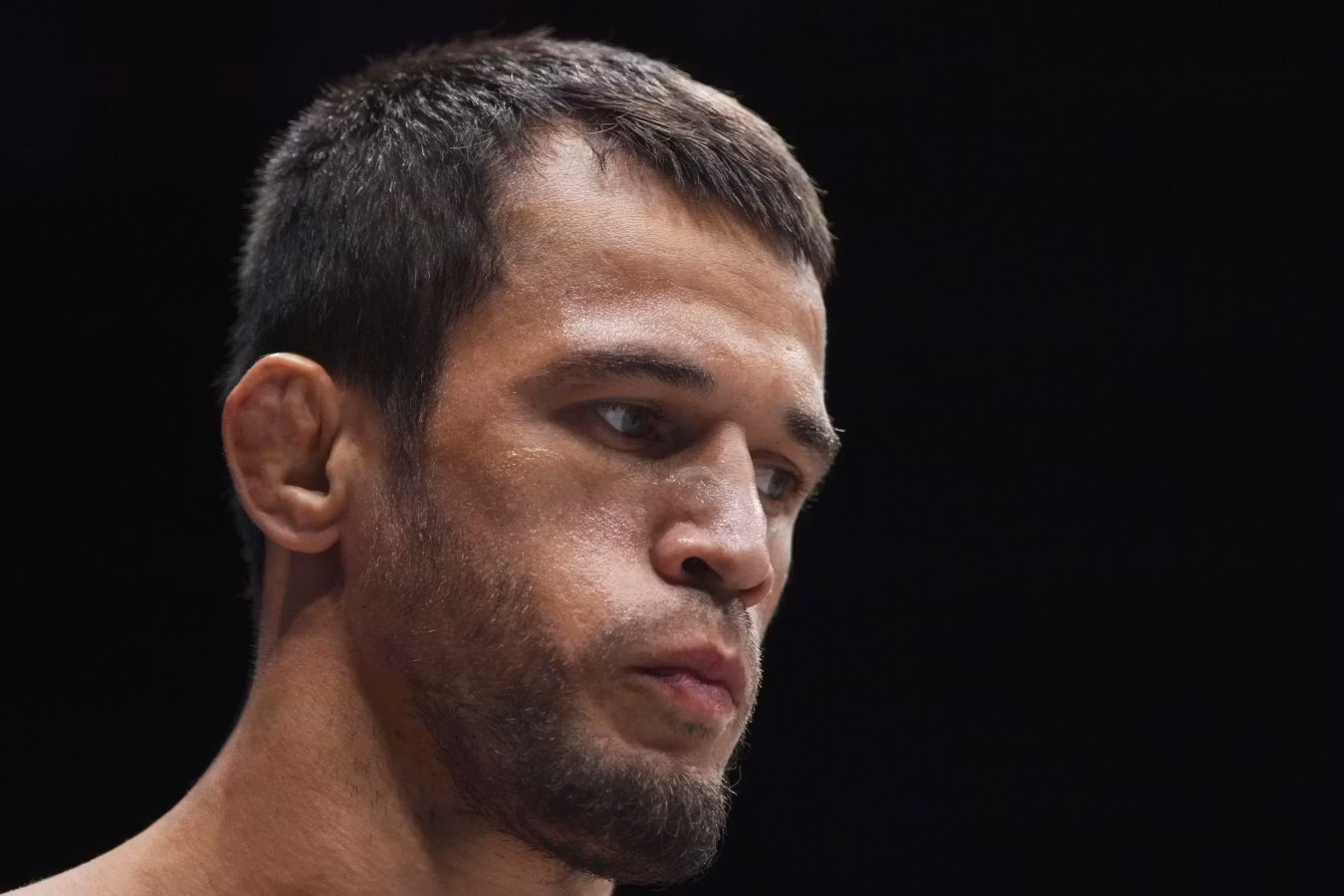 Усман Нурмагомедов: в UFC мне не надо будет разогреваться, готов и с чемпионом подраться