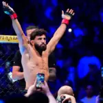 Царукян назвал сроки боя за титул чемпиона UFC в лёгком весе