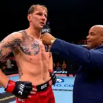 Кормье назвал Волкова главным претендентом на титул UFC после победы над Куниевым