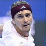 Зверев разгромил Шана и выйдет на Джоковича в четвертьфинале в Пекине